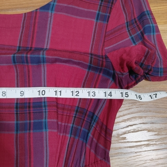 Volcom Red Plaid Lightweight Scoop Neck Mini Dress Size Medium - Picture 4 of 15